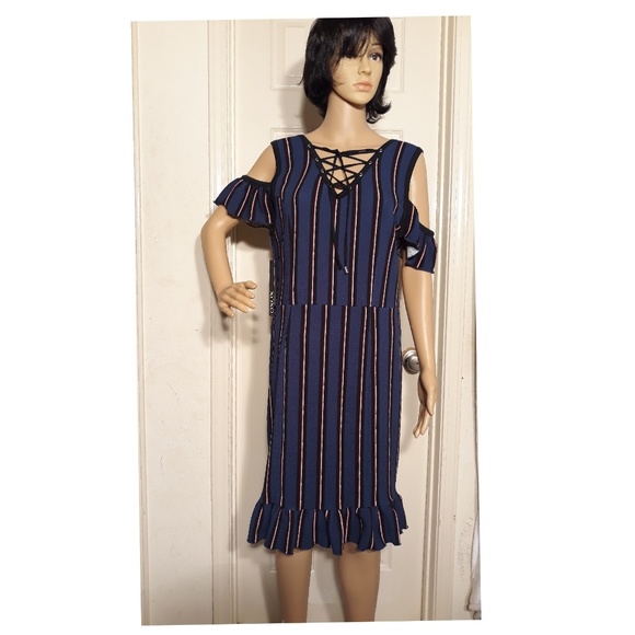 XOXO Strip Dress - Picture 1 of 6